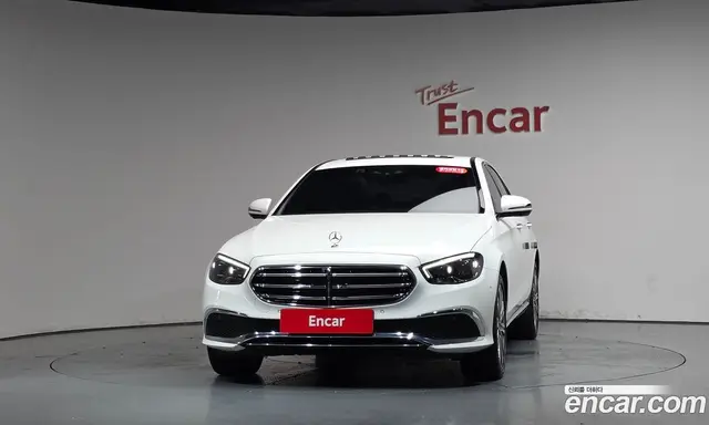 Mercedes-Benz E-Class 2022 2.0 автомат (гидро), миниатюра 2 Mercedes-Benz E-Class 2022 2.0 автомат (гидро), миниатюра 2