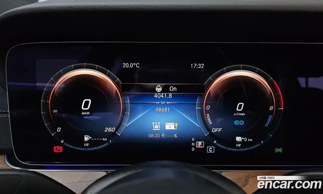 Mercedes-Benz E-Class 2023 2.0 автомат (гидро), миниатюра 11