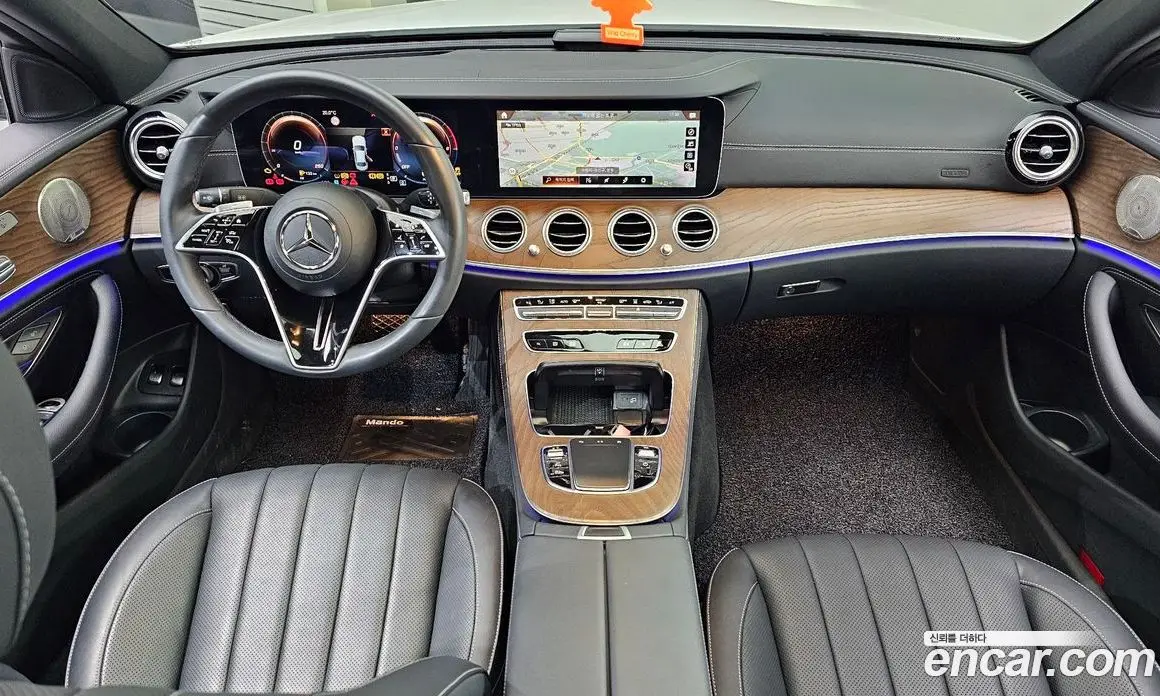 Mercedes-Benz E-Class 2023 2.0 автомат (гидро), фото 10