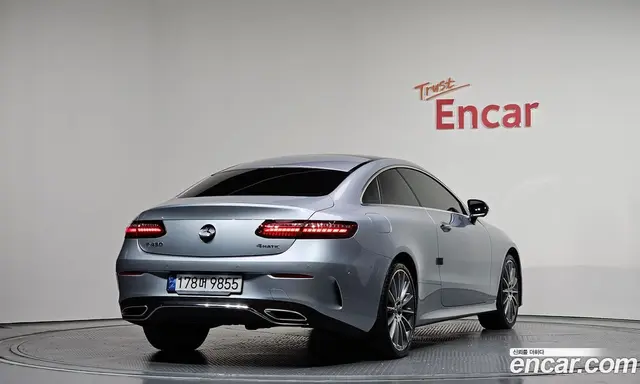 Mercedes-Benz E-Class 2023 3.0 автомат (гидро), миниатюра 2 Mercedes-Benz E-Class 2023 3.0 автомат (гидро), миниатюра 2