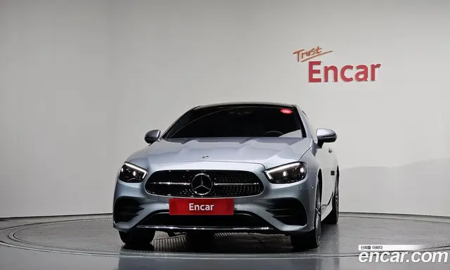 Mercedes-Benz E-Class 2023 3.0 автомат (гидро), миниатюра 3 Mercedes-Benz E-Class 2023 3.0 автомат (гидро), миниатюра 3