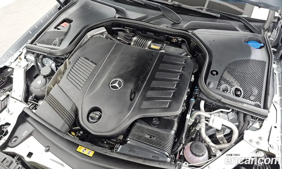 Mercedes-Benz E-Class 2023 3.0 автомат (гидро), фото 6 Mercedes-Benz E-Class 2023 3.0 автомат (гидро), фото 6