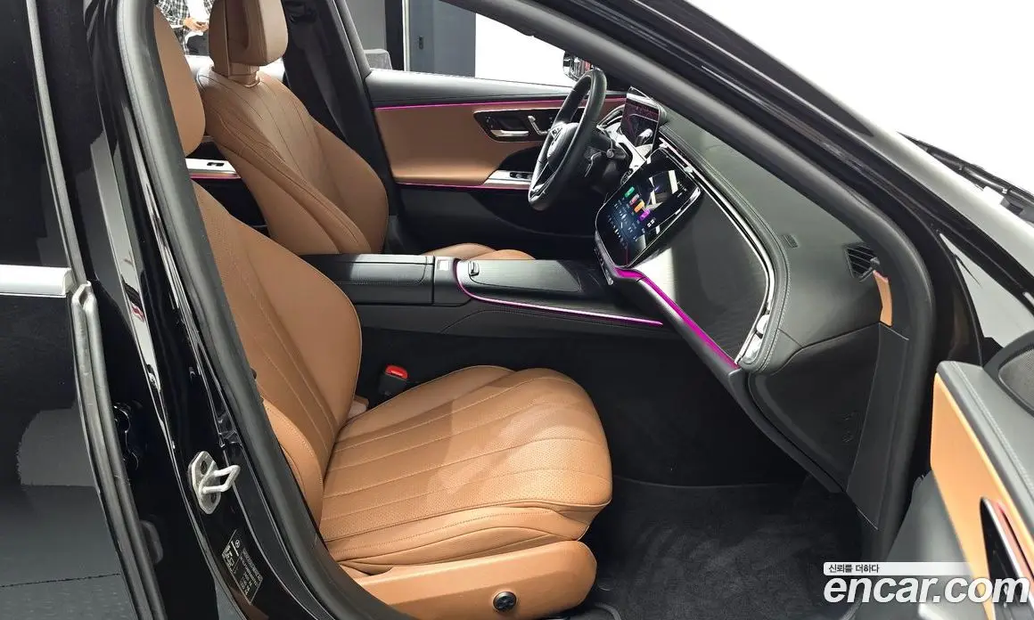 Mercedes-Benz E-Class 2024 2.0 автомат (гидро), фото 16