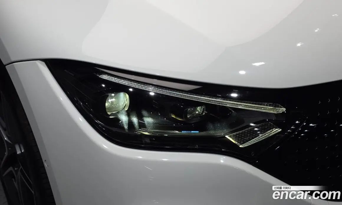 Mercedes-Benz EQE 2022 0.3 автомат (гидро), фото 8
