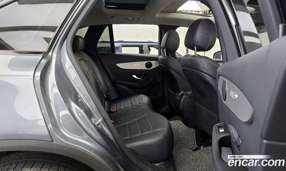 Mercedes-Benz GLC-Class 2018 2.0 автомат (гидро), фото 17 Mercedes-Benz GLC-Class 2018 2.0 автомат (гидро), фото 17