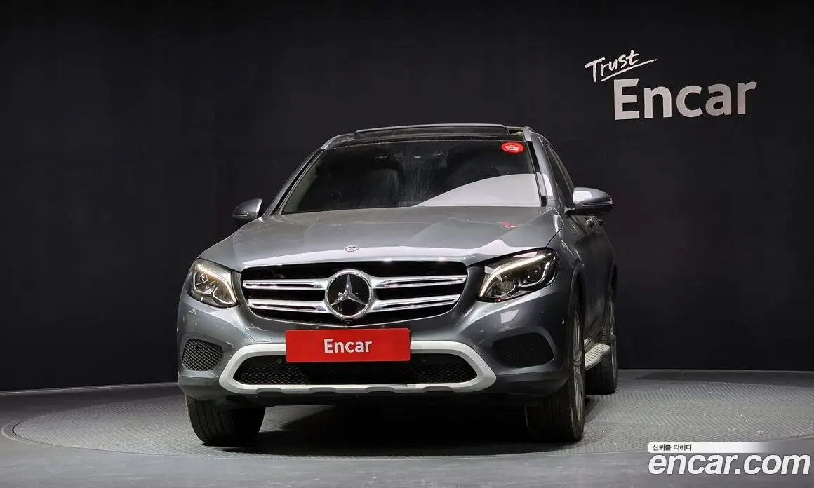 Mercedes-Benz GLC-Class 2018 2.0 автомат (гидро), фото 3 Mercedes-Benz GLC-Class 2018 2.0 автомат (гидро), фото 3
