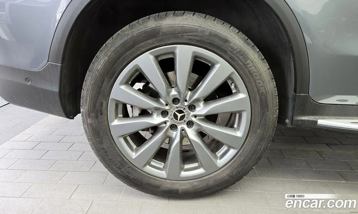 Mercedes-Benz GLC-Class 2018 2.0 автомат (гидро), фото 5 Mercedes-Benz GLC-Class 2018 2.0 автомат (гидро), фото 5