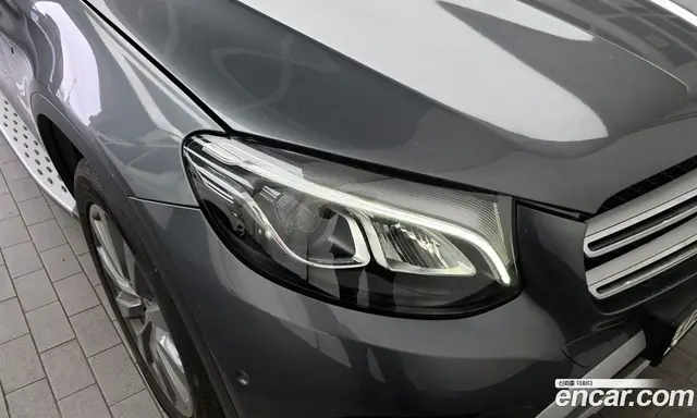 Mercedes-Benz GLC-Class 2018 2.0 автомат (гидро), миниатюра 8 Mercedes-Benz GLC-Class 2018 2.0 автомат (гидро), миниатюра 8