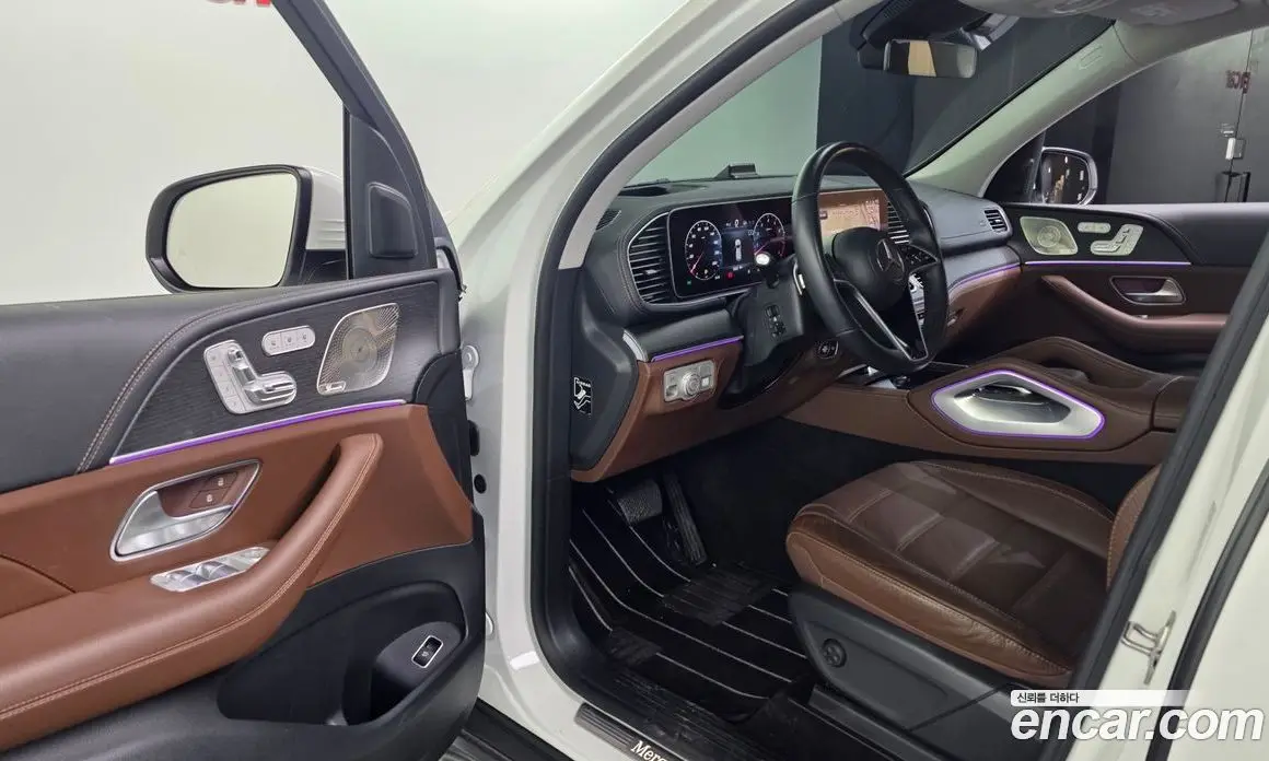 Mercedes-Benz GLE-Class 2024 3.0 автомат (гидро), фото 13