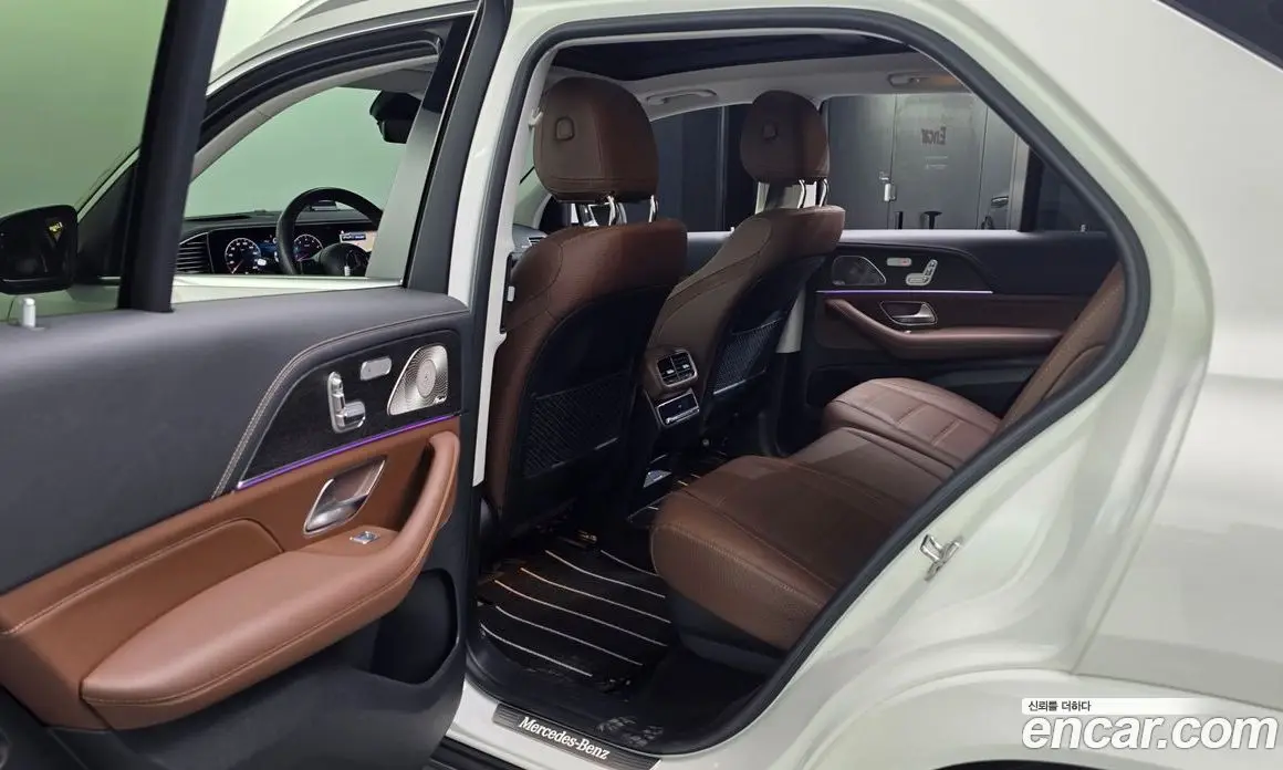 Mercedes-Benz GLE-Class 2024 3.0 автомат (гидро), фото 16