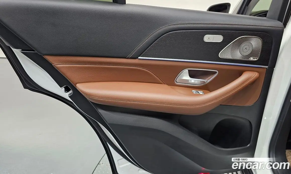 Mercedes-Benz GLE-Class 2025 2.0 автомат (гидро), фото 15
