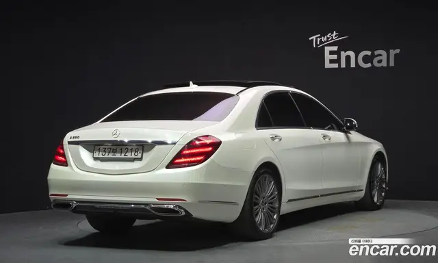 Mercedes-Benz S-Class 2018 4.0 автомат (гидро), миниатюра 2 Mercedes-Benz S-Class 2018 4.0 автомат (гидро), миниатюра 2