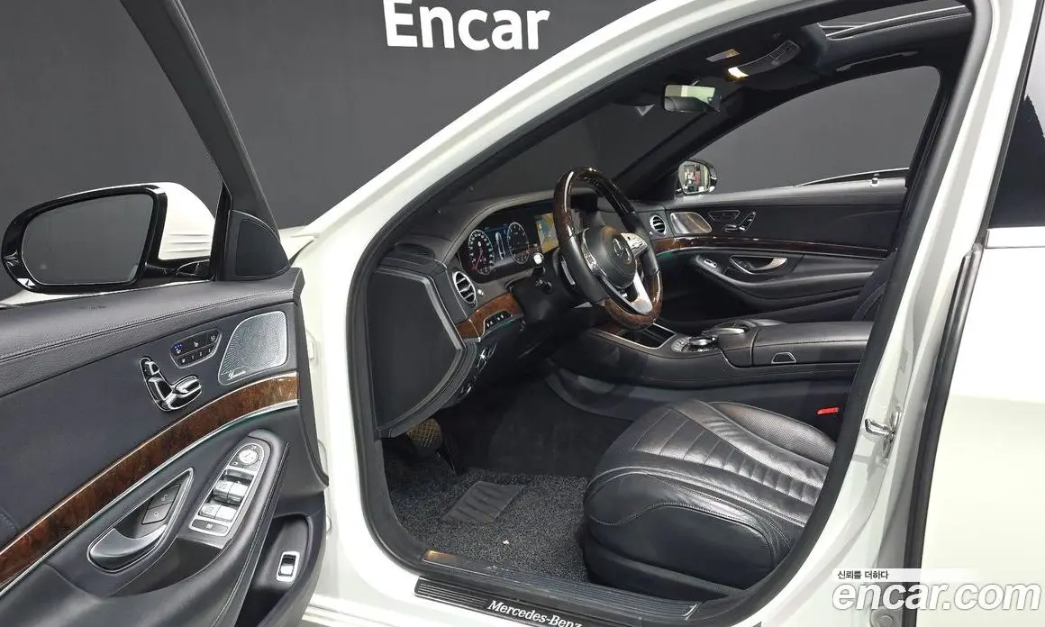 Mercedes-Benz S-Class 2018 4.0 автомат (гидро), фото 13 Mercedes-Benz S-Class 2018 4.0 автомат (гидро), фото 13