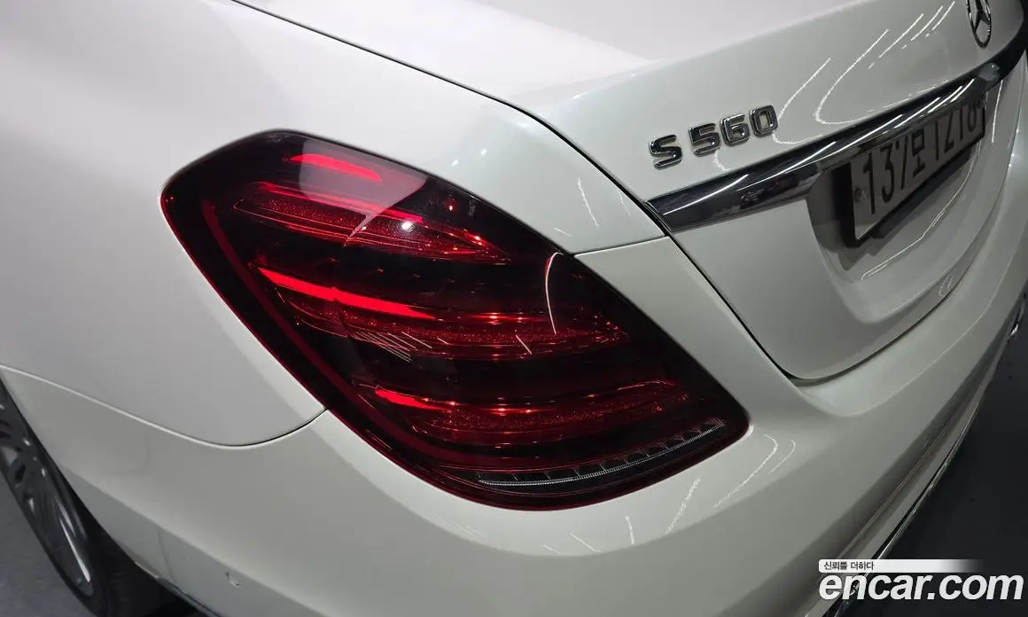 Mercedes-Benz S-Class 2018 4.0 автомат (гидро), фото 9 Mercedes-Benz S-Class 2018 4.0 автомат (гидро), фото 9