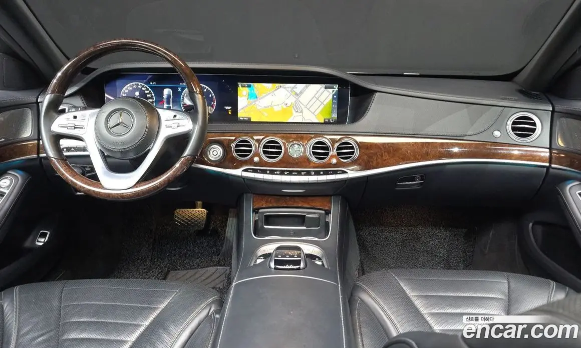 Mercedes-Benz S-Class 2018 4.0 автомат (гидро), фото 10 Mercedes-Benz S-Class 2018 4.0 автомат (гидро), фото 10
