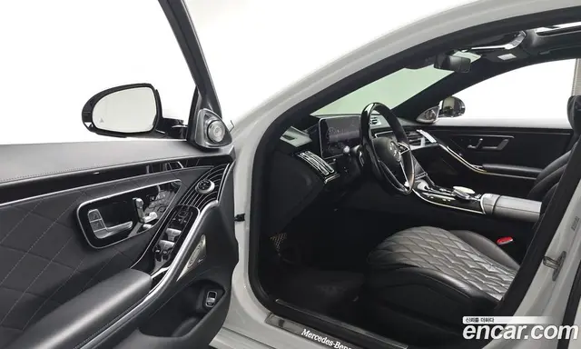 Mercedes-Benz S-Class 2024 4.0 автомат (гидро), миниатюра 12