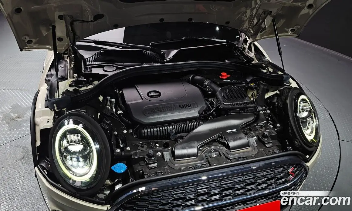 Mini Clubman 2021 2.0 автомат (гидро), фото 6 Mini Clubman 2021 2.0 автомат (гидро), фото 6