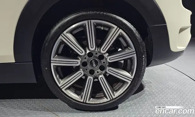 Mini Clubman 2021 2.0 автомат (гидро), миниатюра 7 Mini Clubman 2021 2.0 автомат (гидро), миниатюра 7