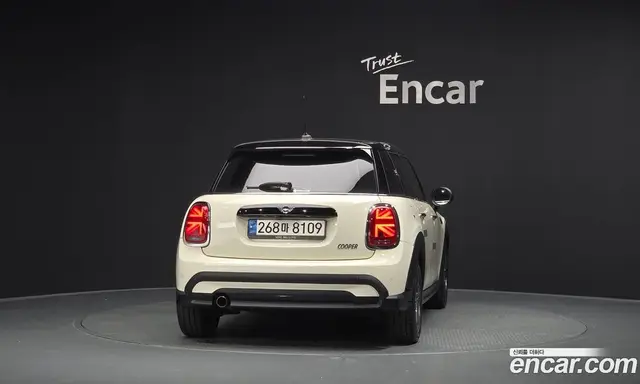 Mini Cooper 2021 1.5 автомат (гидро), миниатюра 4