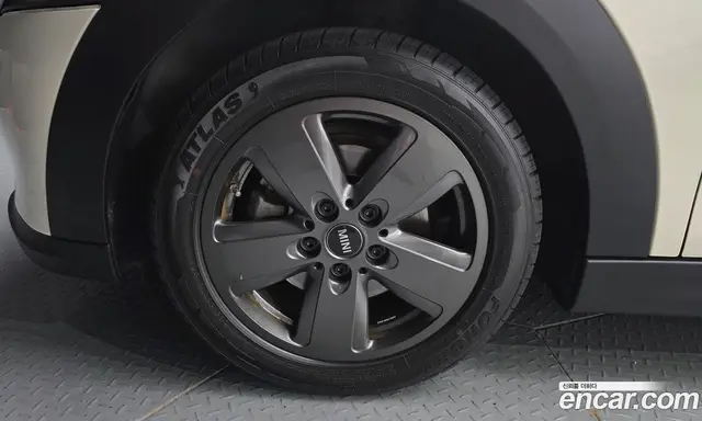 Mini Cooper 2021 1.5 автомат (гидро), миниатюра 5