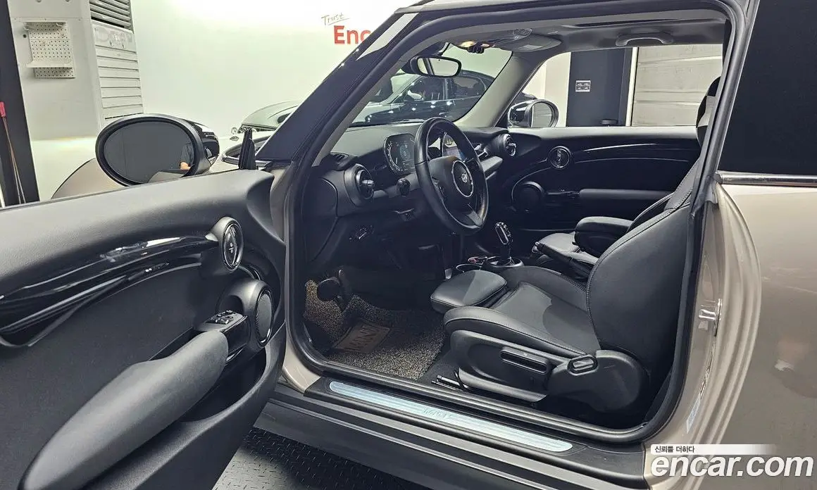 Mini Cooper 2022 1.5 автомат (гидро), фото 13