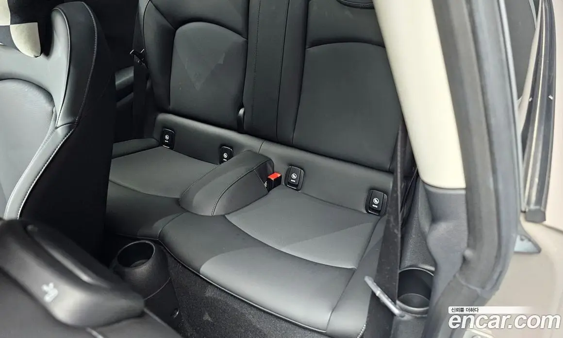 Mini Cooper 2022 1.5 автомат (гидро), фото 18