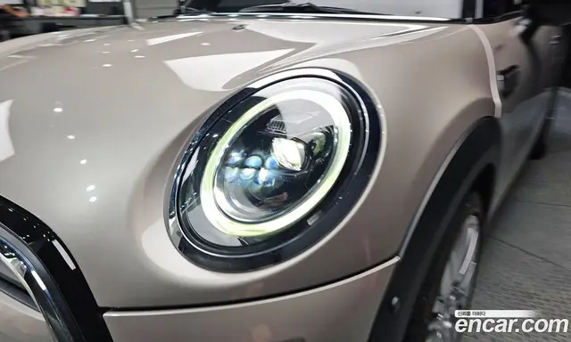 Mini Cooper 2022 1.5 автомат (гидро), миниатюра 8