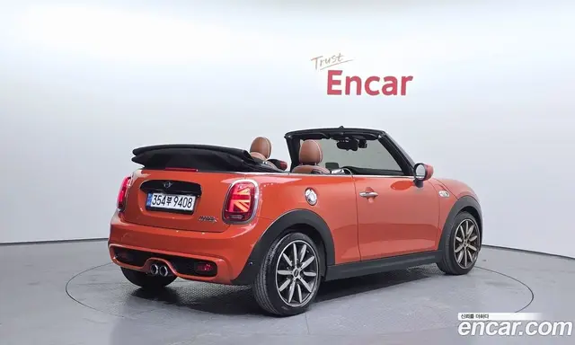 Mini Cooper Convertible 2021 2.0 автомат (гидро), миниатюра 2 Mini Cooper Convertible 2021 2.0 автомат (гидро), миниатюра 2