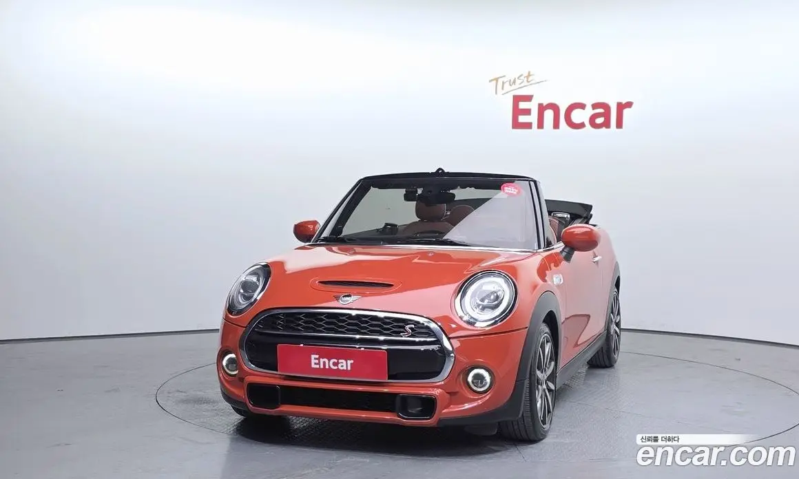Mini Cooper Convertible 2021 2.0 автомат (гидро), фото 3 Mini Cooper Convertible 2021 2.0 автомат (гидро), фото 3