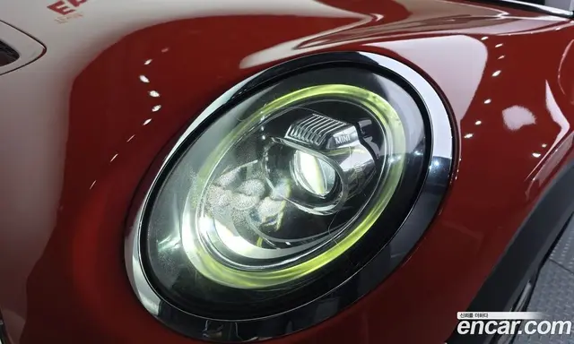 Mini Cooper Convertible 2021 2.0 автомат (гидро), миниатюра 8 Mini Cooper Convertible 2021 2.0 автомат (гидро), миниатюра 8