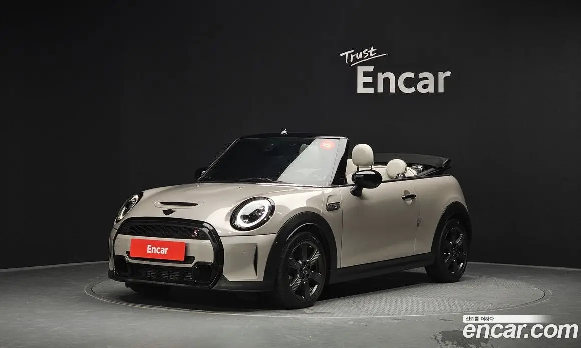 Mini Cooper Convertible 2022 2.0 автомат (гидро), фото 1 Mini Cooper Convertible 2022 2.0 автомат (гидро), фото 1