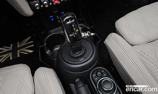 Mini Cooper Convertible 2022 2.0 автомат (гидро), миниатюра 12