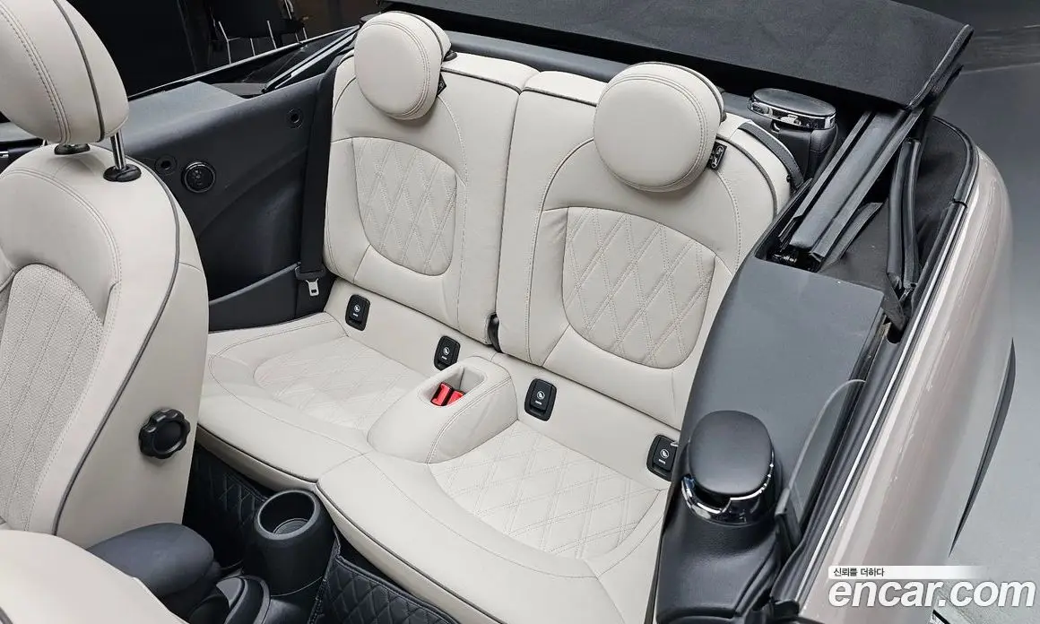 Mini Cooper Convertible 2022 2.0 автомат (гидро), фото 17 Mini Cooper Convertible 2022 2.0 автомат (гидро), фото 17
