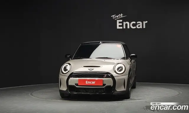 Mini Cooper Convertible 2022 2.0 автомат (гидро), миниатюра 3 Mini Cooper Convertible 2022 2.0 автомат (гидро), миниатюра 3