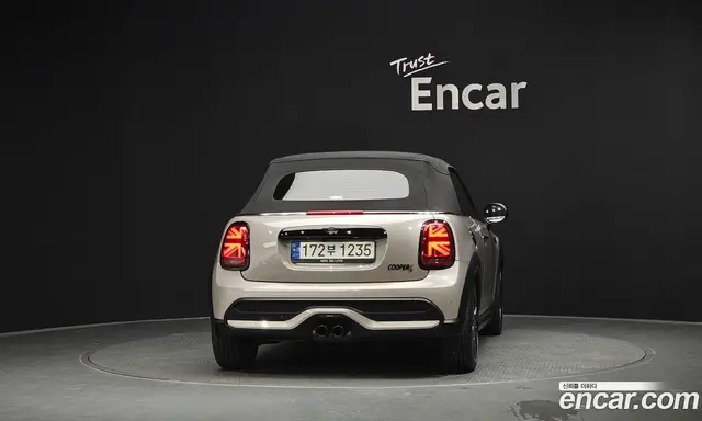Mini Cooper Convertible 2022 2.0 автомат (гидро), миниатюра 4 Mini Cooper Convertible 2022 2.0 автомат (гидро), миниатюра 4