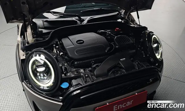 Mini Cooper Convertible 2022 2.0 автомат (гидро), миниатюра 6 Mini Cooper Convertible 2022 2.0 автомат (гидро), миниатюра 6