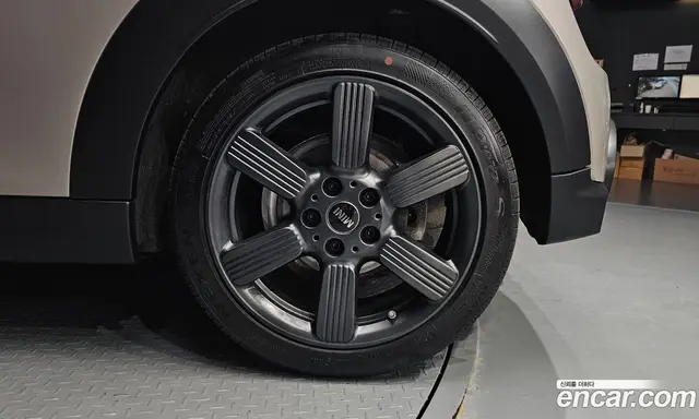 Mini Cooper Convertible 2022 2.0 автомат (гидро), миниатюра 7 Mini Cooper Convertible 2022 2.0 автомат (гидро), миниатюра 7