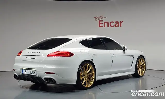 Porsche Panamera, 2010, 194 145 км