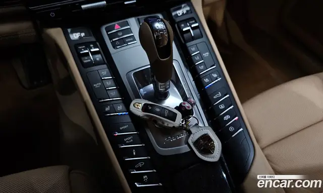 Porsche Panamera 2010 4.8 автомат (гидро), миниатюра 11