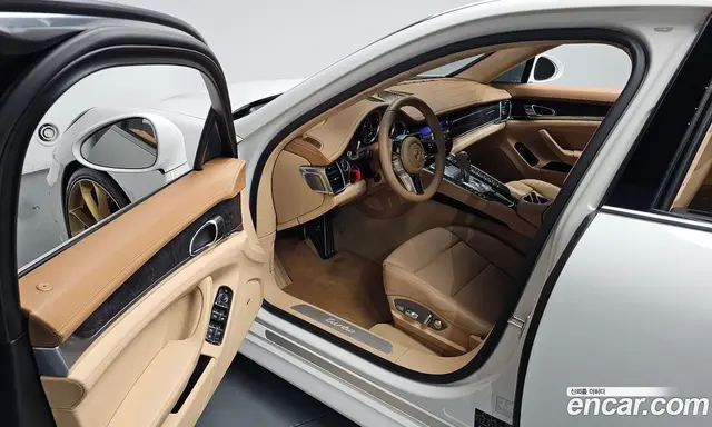 Porsche Panamera 2010 4.8 автомат (гидро), миниатюра 12