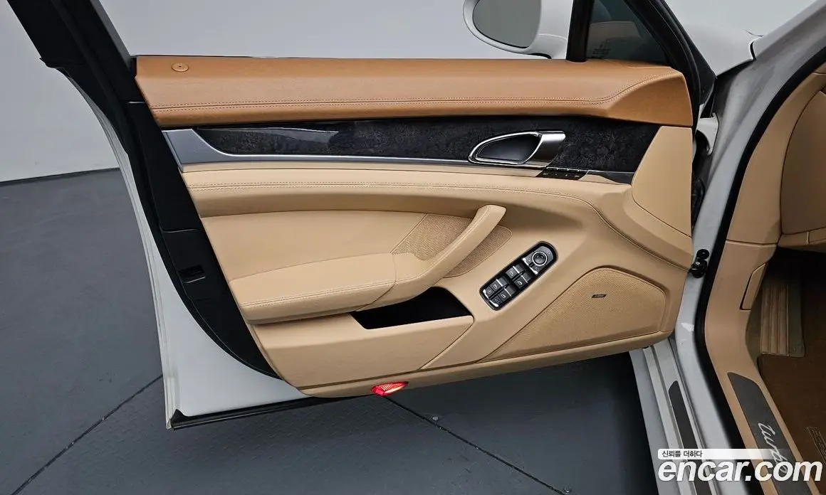 Porsche Panamera 2010 4.8 автомат (гидро), фото 13