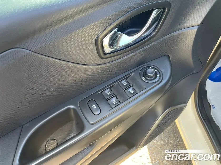 Renault (Samsung) QM3 2015 1.5 автомат (гидро), фото 3 Renault (Samsung) QM3 2015 1.5 автомат (гидро), фото 3