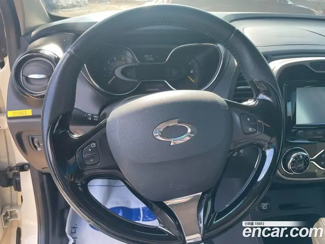 Renault (Samsung) QM3 2015 1.5 автомат (гидро), миниатюра 4 Renault (Samsung) QM3 2015 1.5 автомат (гидро), миниатюра 4