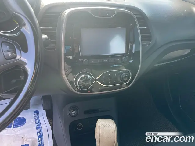 Renault (Samsung) QM3 2015 1.5 автомат (гидро), миниатюра 5 Renault (Samsung) QM3 2015 1.5 автомат (гидро), миниатюра 5