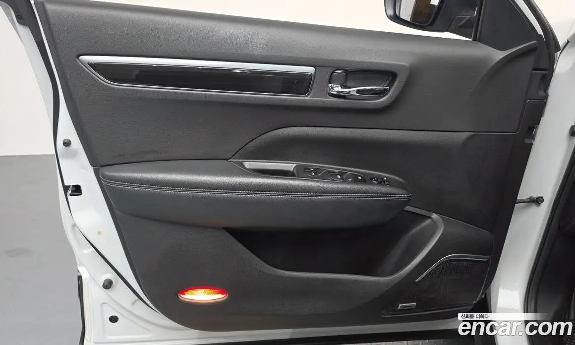 Renault (Samsung) QM6 2016 2.0 автомат (гидро), фото 14 Renault (Samsung) QM6 2016 2.0 автомат (гидро), фото 14