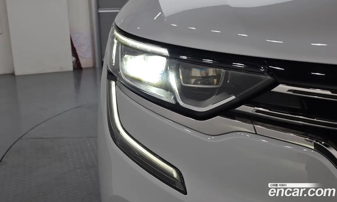 Renault (Samsung) QM6 2016 2.0 автомат (гидро), фото 8 Renault (Samsung) QM6 2016 2.0 автомат (гидро), фото 8