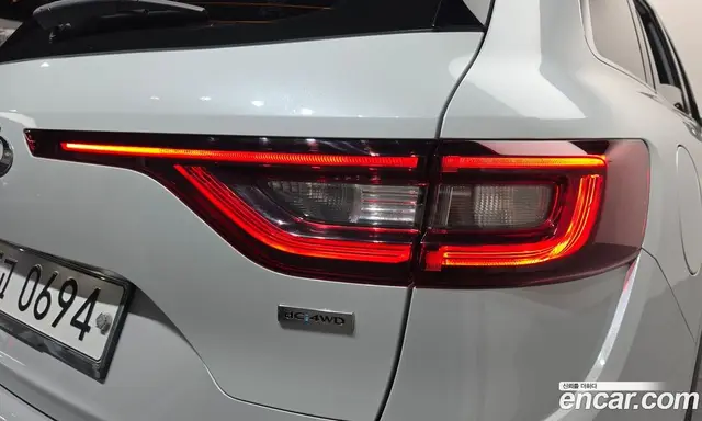 Renault (Samsung) QM6 2016 2.0 автомат (гидро), миниатюра 9 Renault (Samsung) QM6 2016 2.0 автомат (гидро), миниатюра 9
