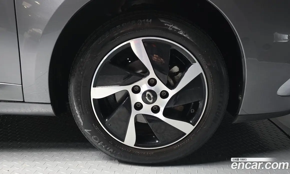 Renault (Samsung) SM3 2019 0.1 автомат (гидро), фото 7