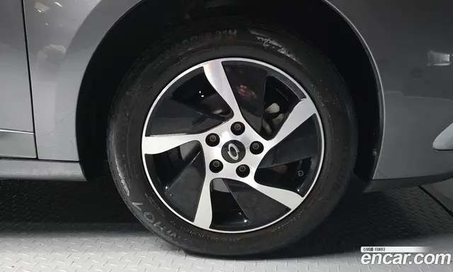 Renault (Samsung) SM3 2019 0.1 автомат (гидро), миниатюра 7