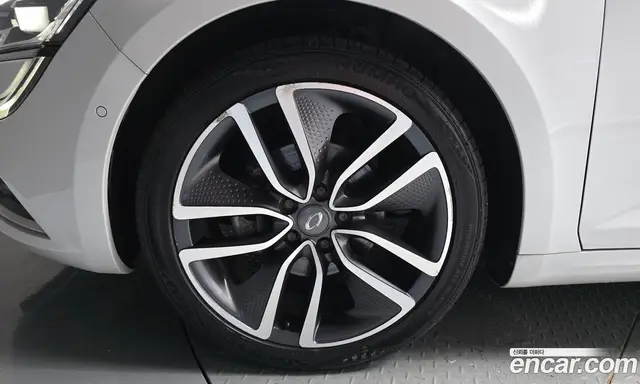 Renault (Samsung) SM6 2016 2.0 автомат (гидро), миниатюра 5 Renault (Samsung) SM6 2016 2.0 автомат (гидро), миниатюра 5